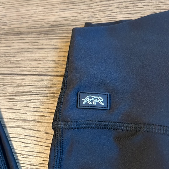 Tiger Friday Hot Cross Leggings - Picture 5 of 10